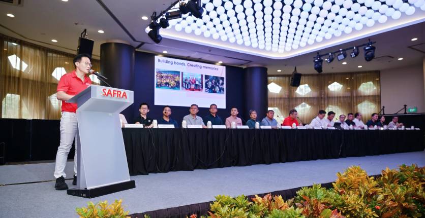 SAFRA AGM Mr Desmond Choo giving a speech