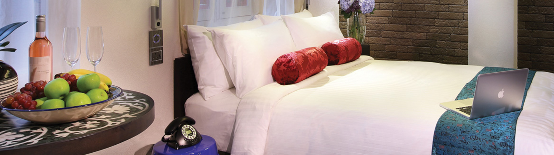 AMOY-website-banner-1870x525