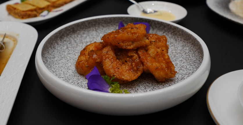 Treasure Paradise Crispy Prawn with Italian Herb Paste