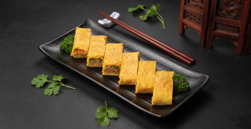 Treasure Paradise Crispy Seafood & Minced Duck Pancake